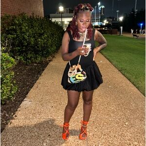 Black Sleeveless Dress